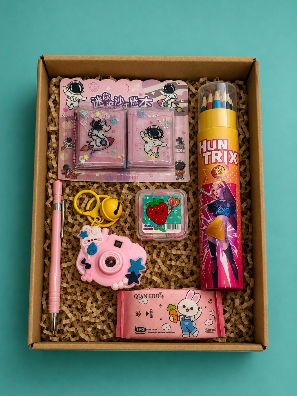 The Little Explorer’s Creative Treasures Gift Set